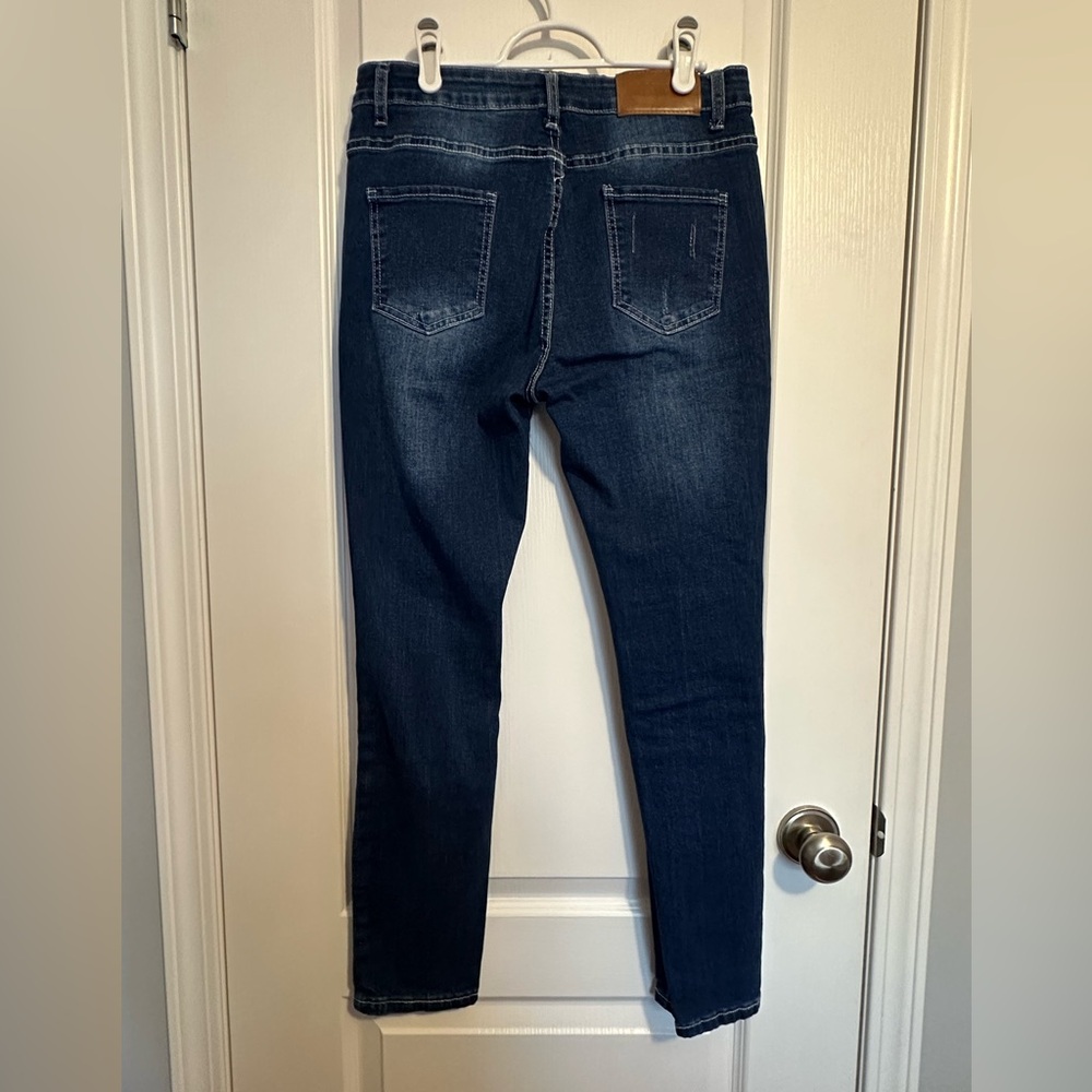 Distressed Blue Jeans - Picture 7 of 10